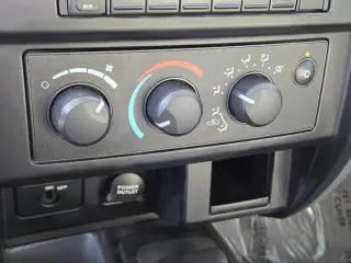 Dodge Dakota 2006 ST 4dr Club Cab SB