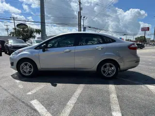 Ford Fiesta 2019 SE 4dr Sedan
