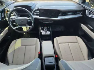 Audi Q4 e-tron 2025 Premium Plus 45 4dr SUV