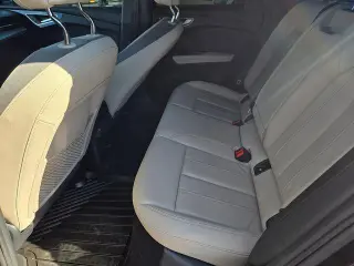 Audi Q4 e-tron 2025 Premium Plus 45 4dr SUV
