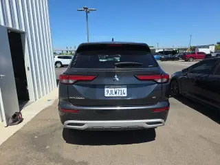 Mitsubishi Outlander 2024 AWD SE 4dr SUV
