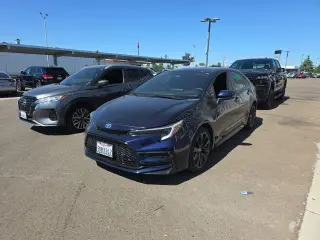 Toyota Corolla Hybrid 2024 SE 4dr Sedan