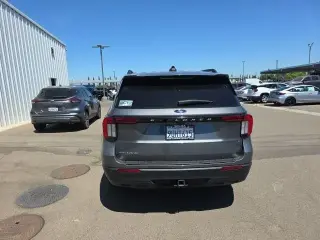 Ford Explorer 2025 Active 4dr SUV