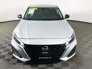 Nissan Altima 2024 2.5 SV 4dr Sedan