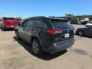 Toyota RAV4 2024 XLE 4dr SUV