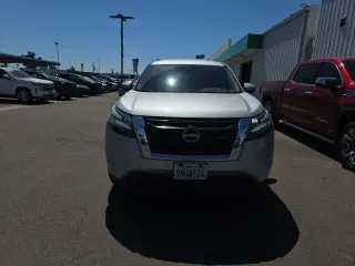 Nissan Pathfinder 2024 SV 4dr SUV