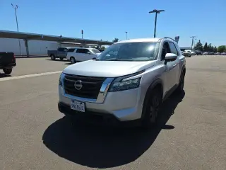 Nissan Pathfinder 2024 SV 4dr SUV