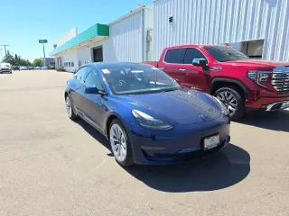 Tesla Model 3 2023 4dr Sedan