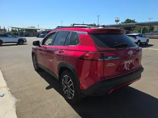 Toyota Corolla Cross 2026 XLE 4dr Crossover