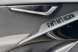 Kia Niro 2023 EX 4dr Crossover
