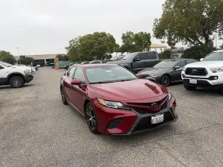Toyota Camry 2018 SE 4dr Sedan