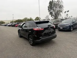 Ford Edge 2023 AWD SEL 4dr Crossover