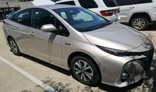 Toyota Prius Prime 2019 Plus 4dr Hatchback