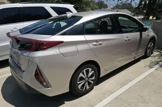 Toyota Prius Prime 2019 Plus 4dr Hatchback