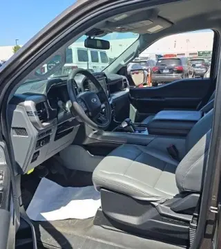 Ford F-150 Lightning 2023 AWD XLT 4dr SuperCrew 5.5 ft. SB