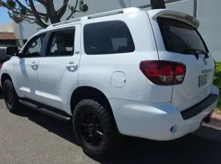 Toyota Sequoia 2019 4x4 SR5 4dr SUV