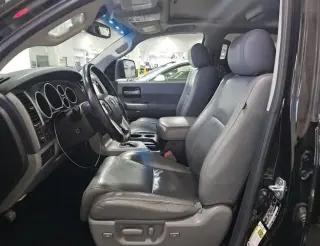 Toyota Sequoia 2016 4x4 Limited 4dr SUV