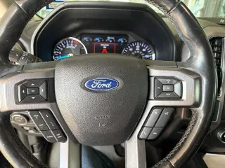 Ford Expedition 2019 4x2 Platinum 4dr SUV