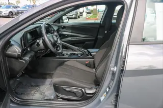 Hyundai ELANTRA 2025 SEL Sport 4dr Sedan