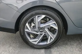 Hyundai ELANTRA 2025 SEL Sport 4dr Sedan