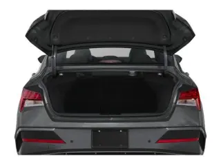 Hyundai ELANTRA Hybrid 2025 Limited 4dr Sedan