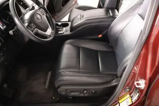 Toyota Highlander 2017 AWD SE 4dr SUV