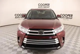 Toyota Highlander 2017 AWD SE 4dr SUV