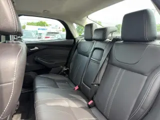Ford Focus 2013 Titanium 4dr Sedan