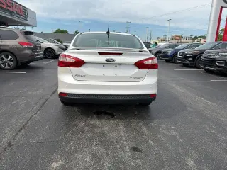 Ford Focus 2013 Titanium 4dr Sedan