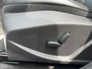 Ford Focus 2013 Titanium 4dr Sedan