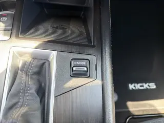 Nissan Kicks 2025 AWD SV 4dr Crossover