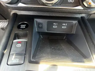 Nissan Kicks 2025 AWD SV 4dr Crossover