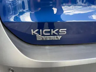 Nissan Kicks 2025 AWD SV 4dr Crossover