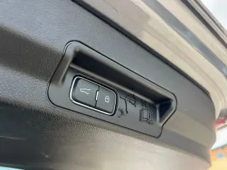 Ford Explorer 2023 AWD XLT 4dr SUV