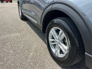 Ford Explorer 2023 AWD XLT 4dr SUV