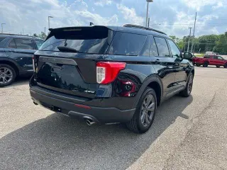 Ford Explorer 2023 AWD XLT 4dr SUV