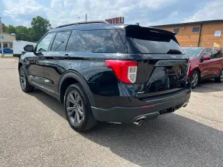 Ford Explorer 2023 AWD XLT 4dr SUV