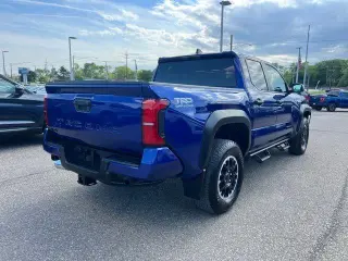 Toyota Tacoma 2024 4x4 Limited 4dr Double Cab 5.0 ft SB