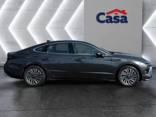Hyundai SONATA Hybrid 2025 Limited 4dr Sedan