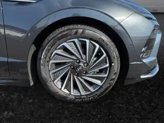 Hyundai SONATA Hybrid 2025 Limited 4dr Sedan