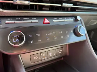 Hyundai SONATA Hybrid 2025 Limited 4dr Sedan