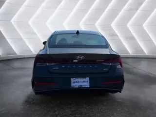 Hyundai ELANTRA Hybrid 2025 Limited 4dr Sedan