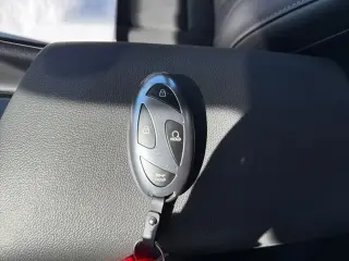 Hyundai ELANTRA Hybrid 2025 Limited 4dr Sedan
