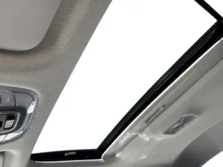 Hyundai ELANTRA Hybrid 2025 Limited 4dr Sedan