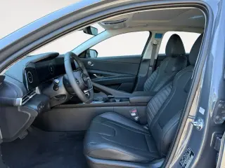Hyundai ELANTRA Hybrid 2025 Limited 4dr Sedan