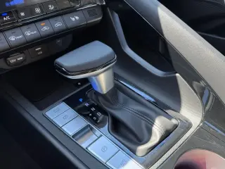 Hyundai ELANTRA Hybrid 2025 Limited 4dr Sedan