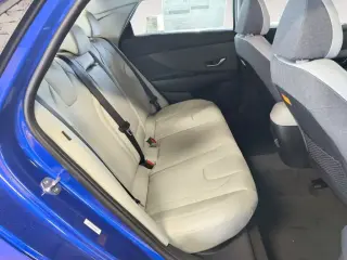 Hyundai ELANTRA 2025 Limited 4dr Sedan
