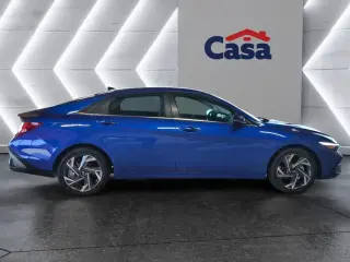 Hyundai ELANTRA 2025 Limited 4dr Sedan