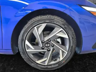 Hyundai ELANTRA 2025 Limited 4dr Sedan