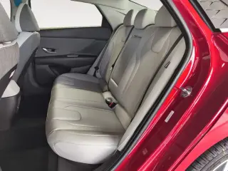 Hyundai ELANTRA 2026 Limited 4dr Sedan